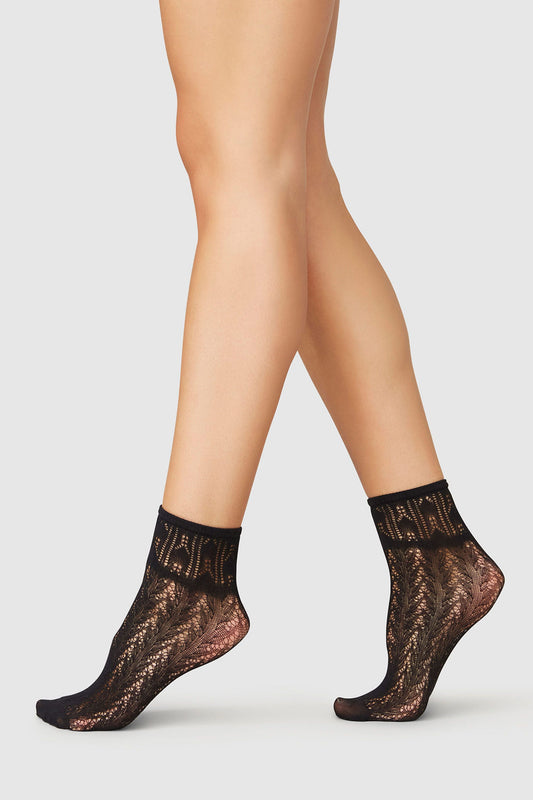 Erica Crochet Socks Black