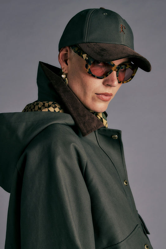 Runaway Girl Classic Cap Olive