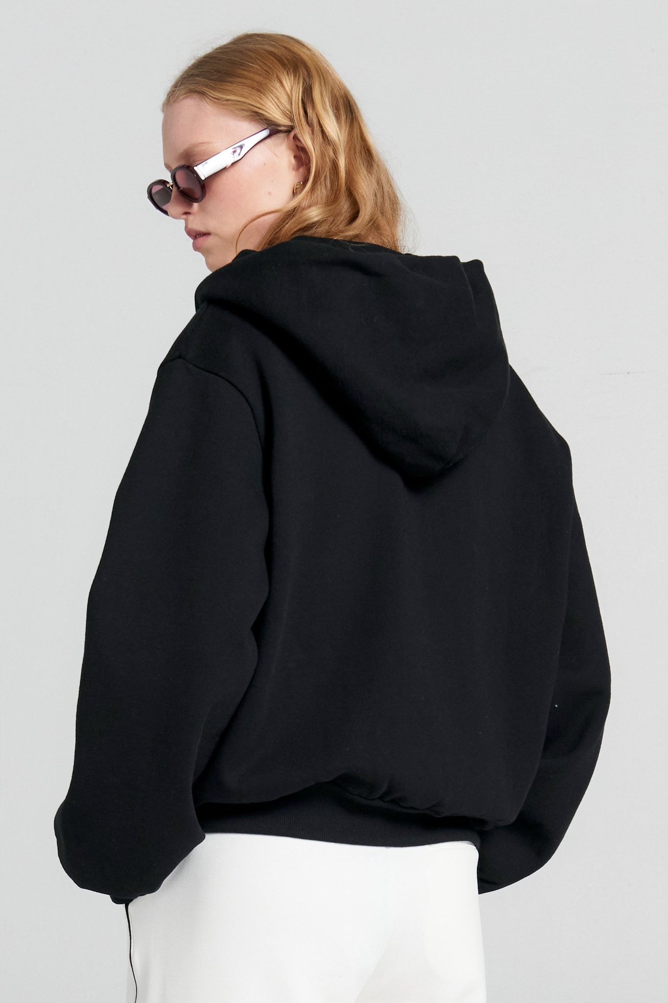 Runaway Girl Cropped Oversized Hoodie Black
