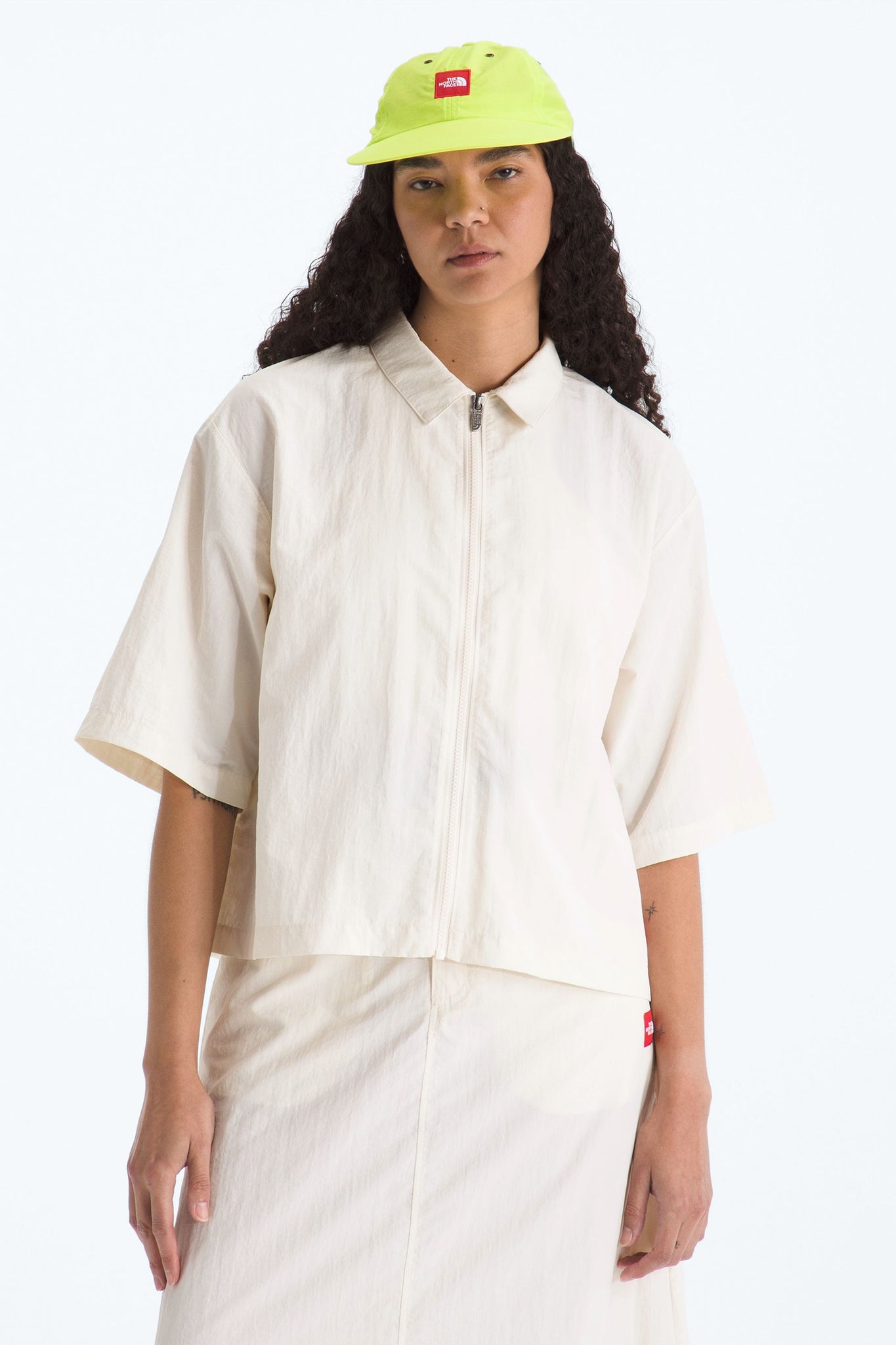 Red Box Nylon Short Sleeve Shirt White Dune