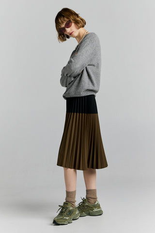 Tranquility Skirt Black/Olive