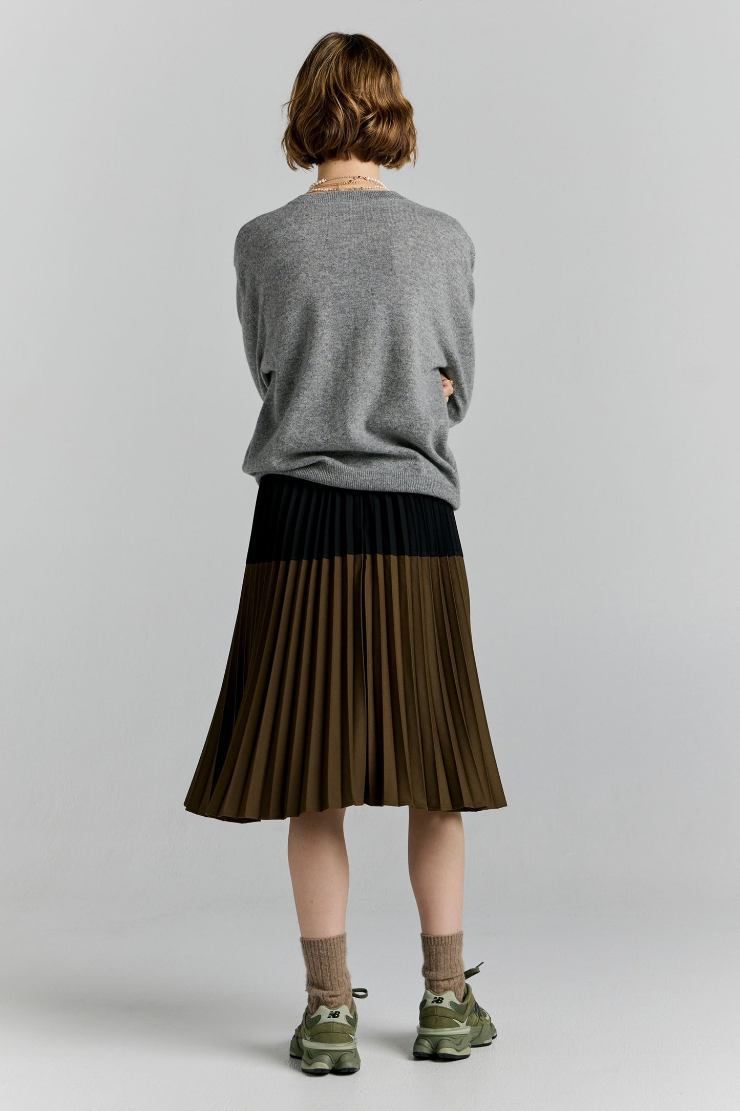 Tranquility Skirt Black/Olive