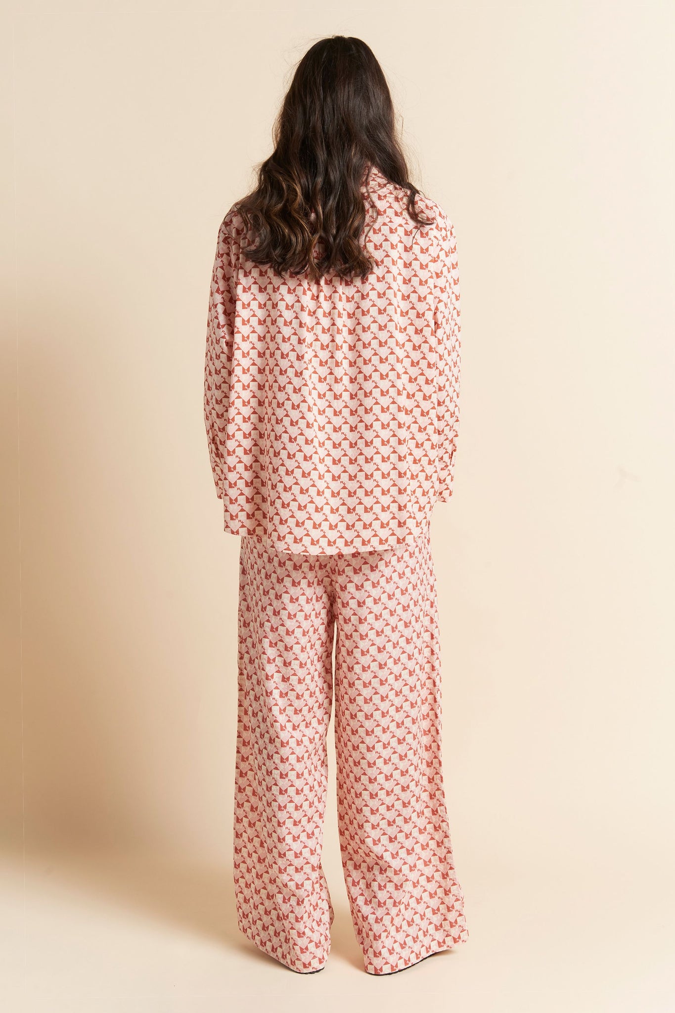 Monogram Tiles Relaxed FL PJ Rose