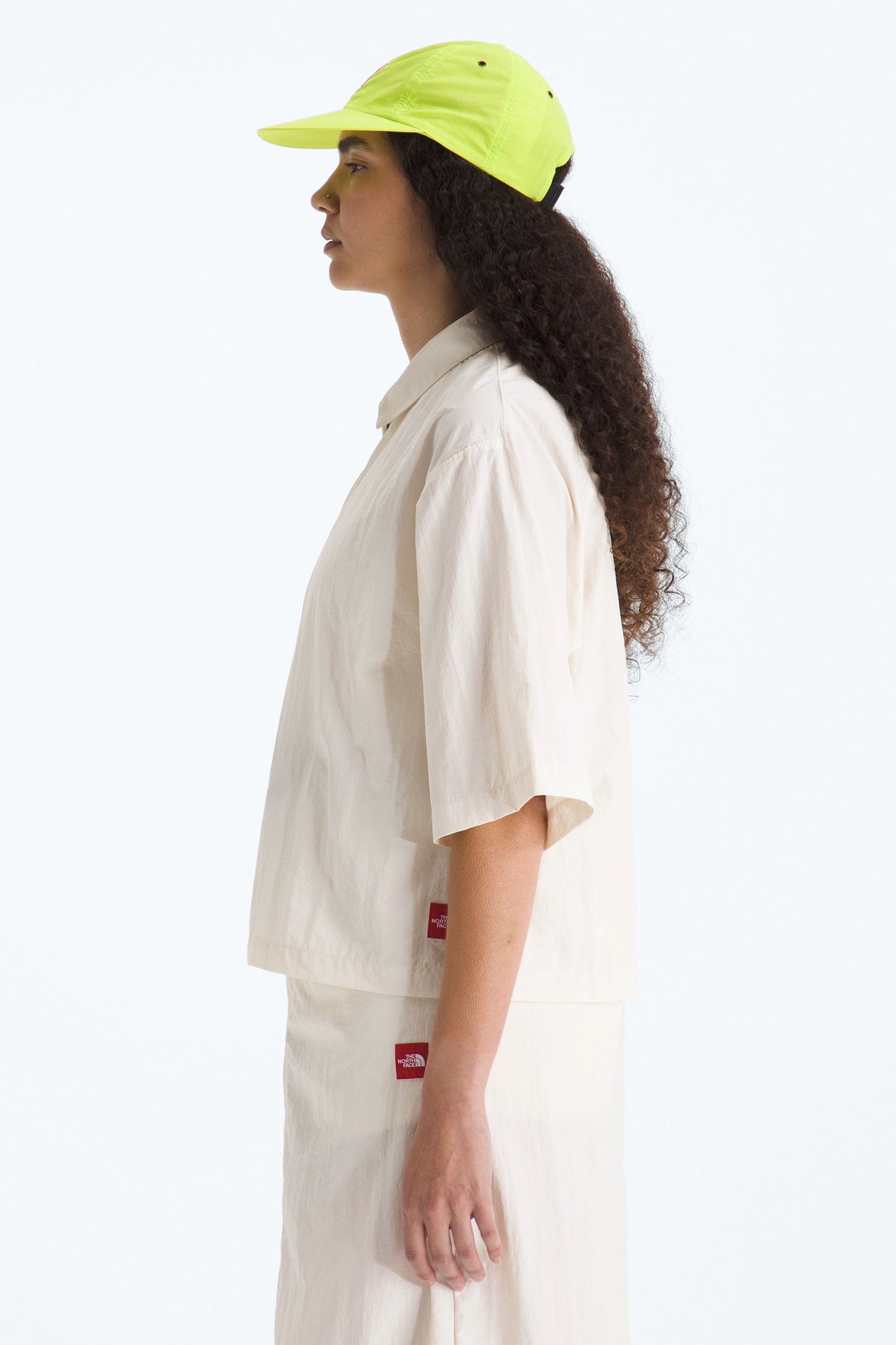 Red Box Nylon Short Sleeve Shirt White Dune