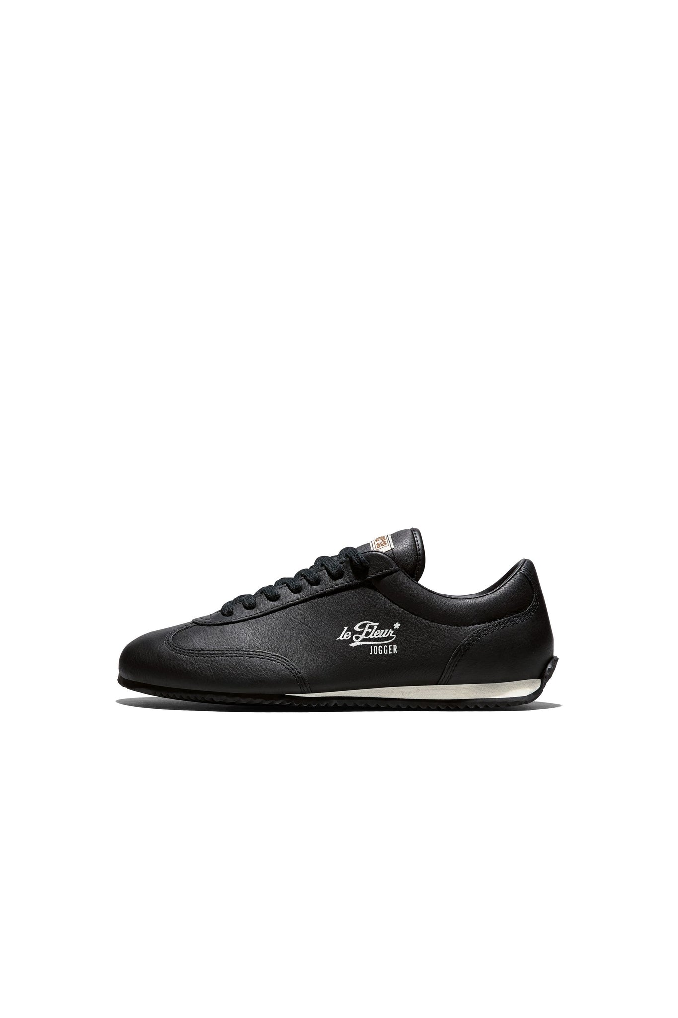 Jogger 1908 Black/Bison/Pristine