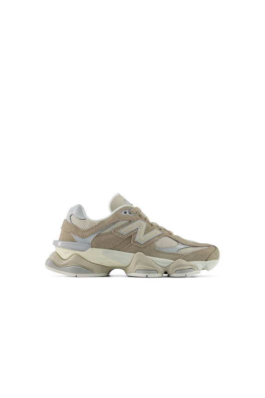 9060 Driftwood/Timberwolf