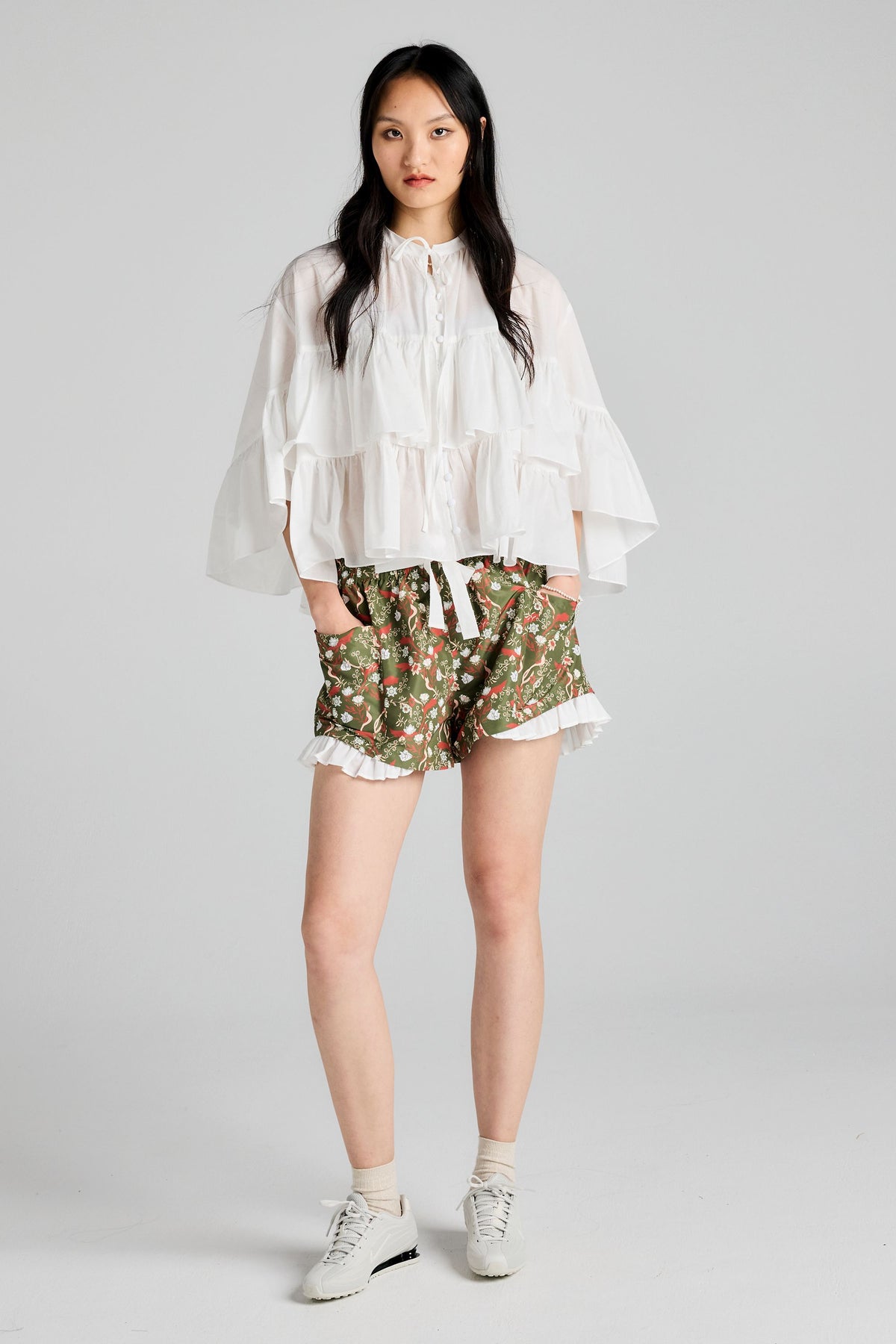 Johanna Shorts Olive Multi
