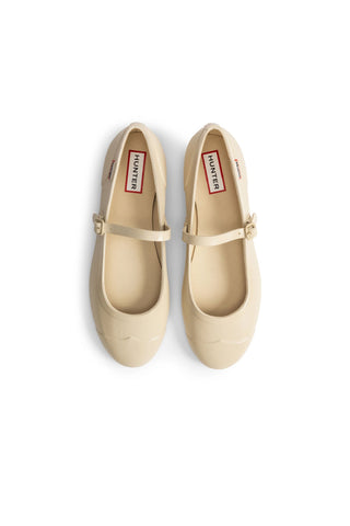Refined Mary Jane Buckle Ballerina Gloss Canvas Cream