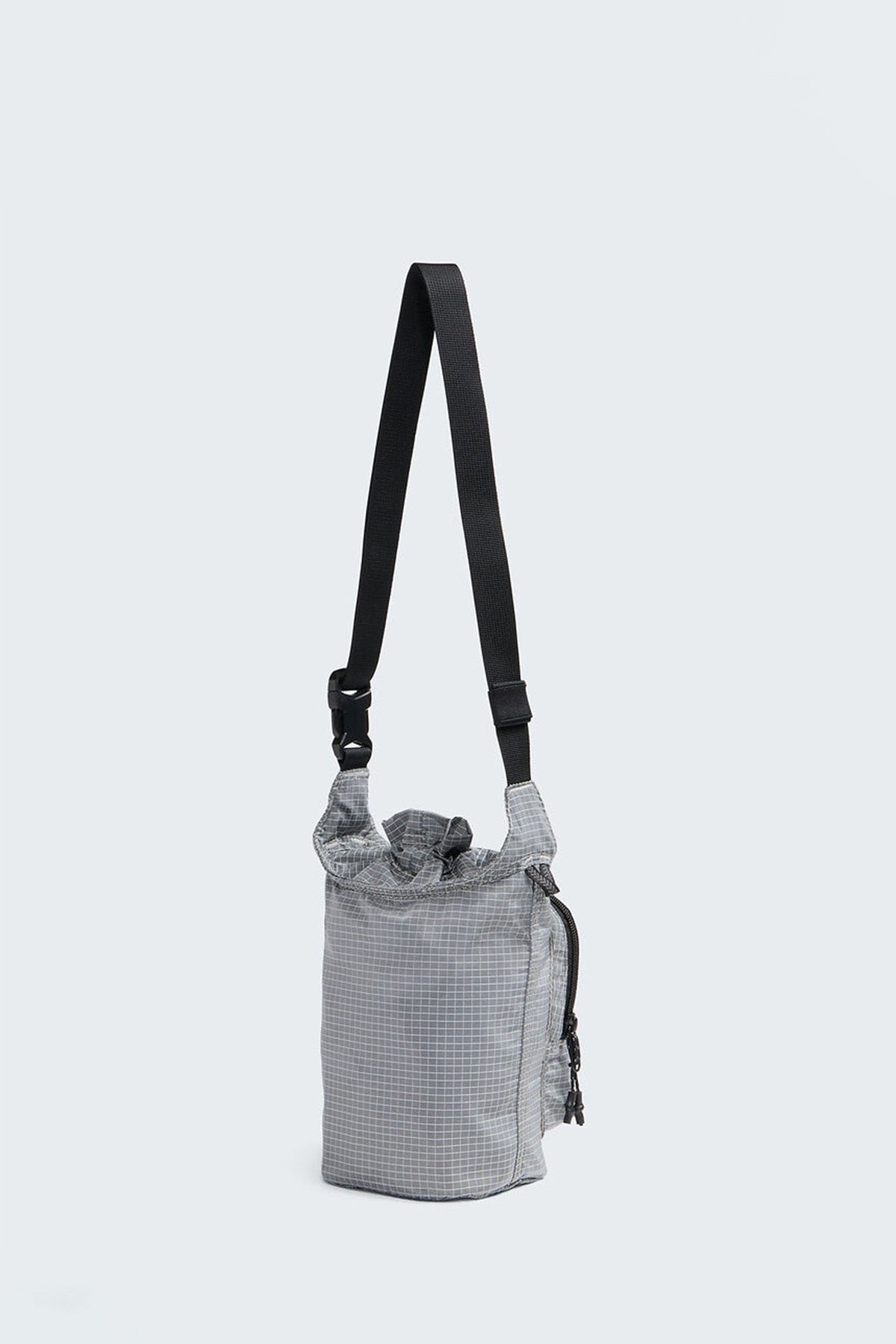 Never Stop Bucket Bag Cumulus Cloud
