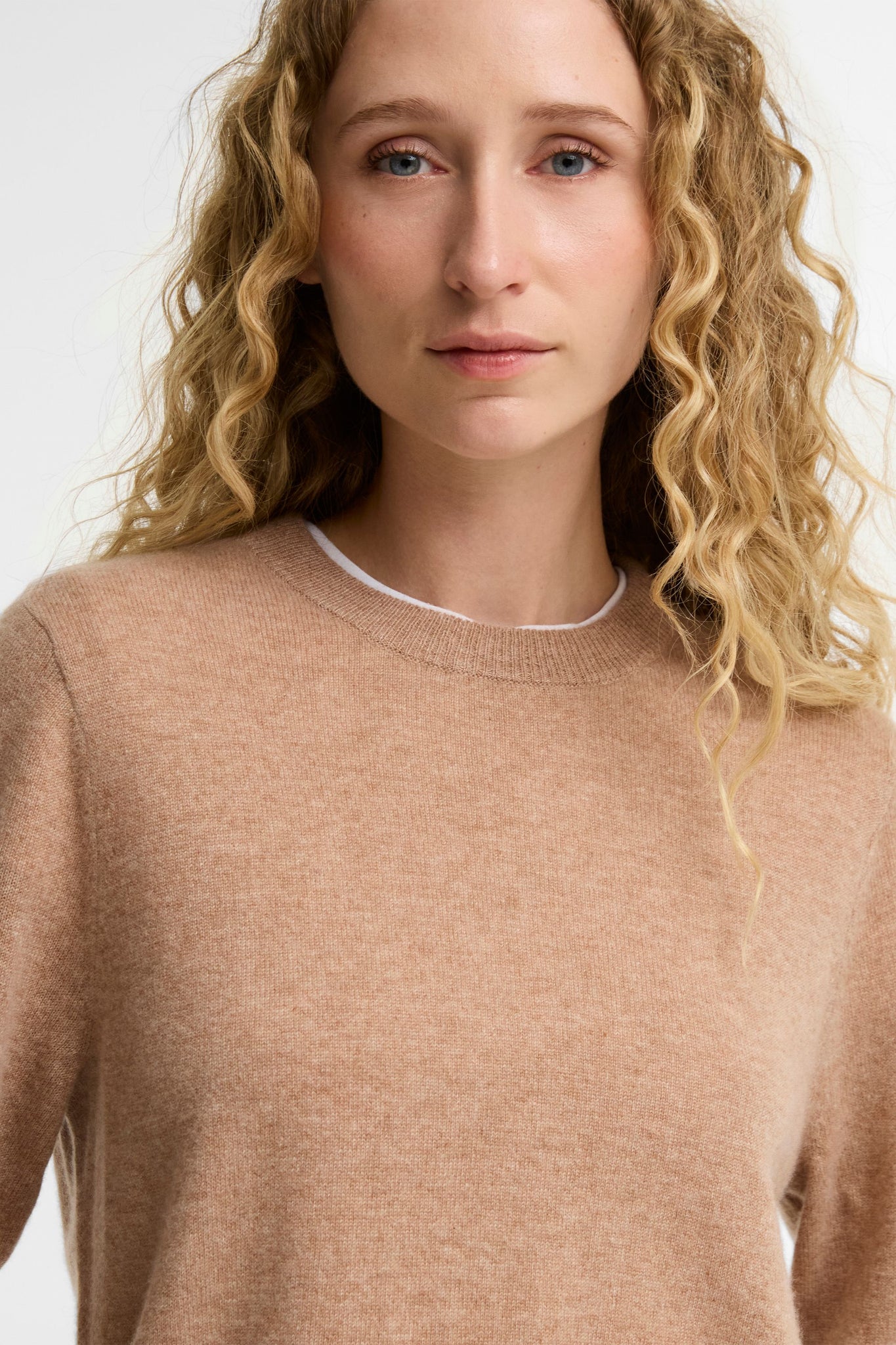 Penwood Cashmere Knitted Jumper Camel
