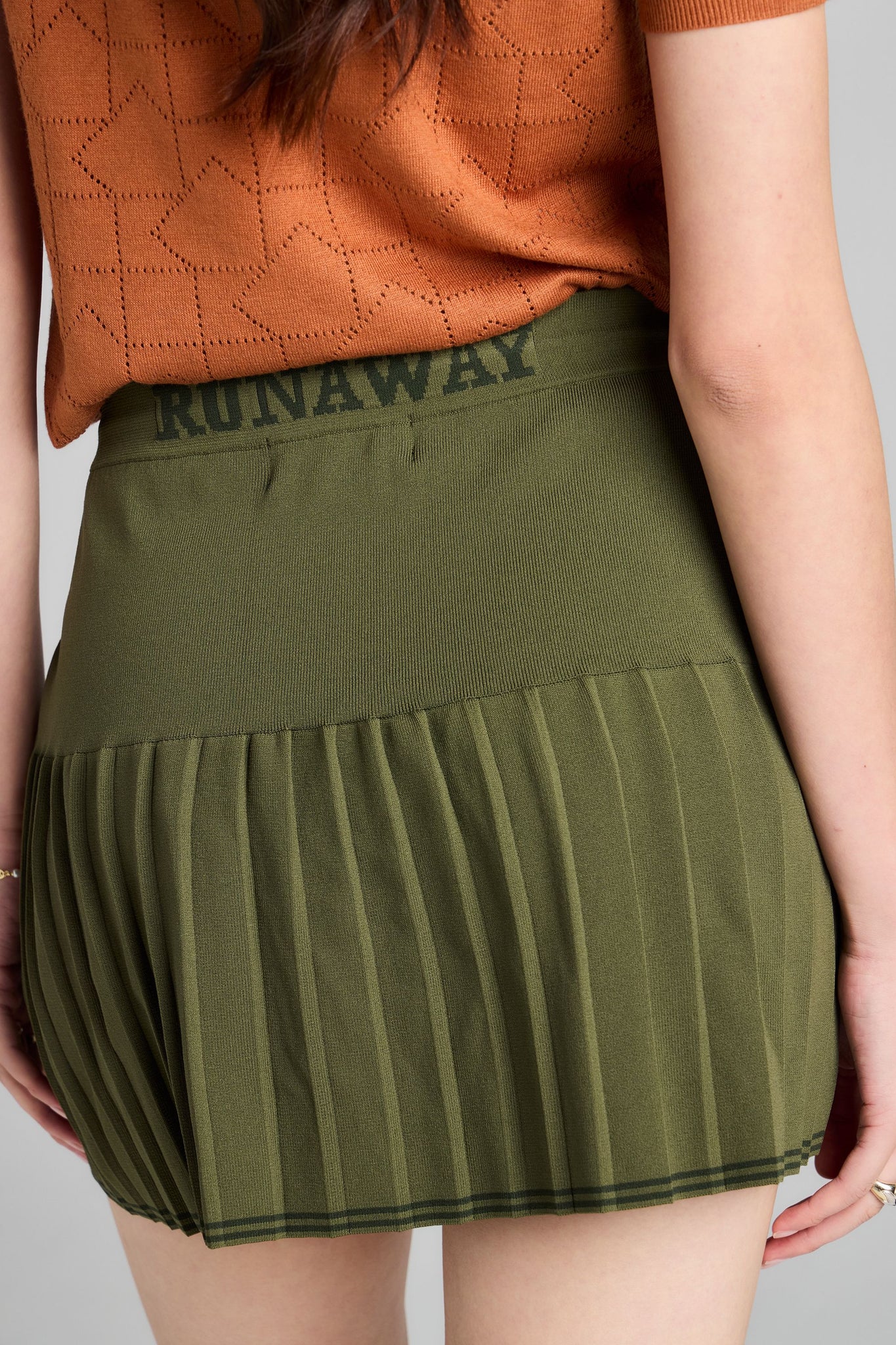 Runaway Knit Skirt Green