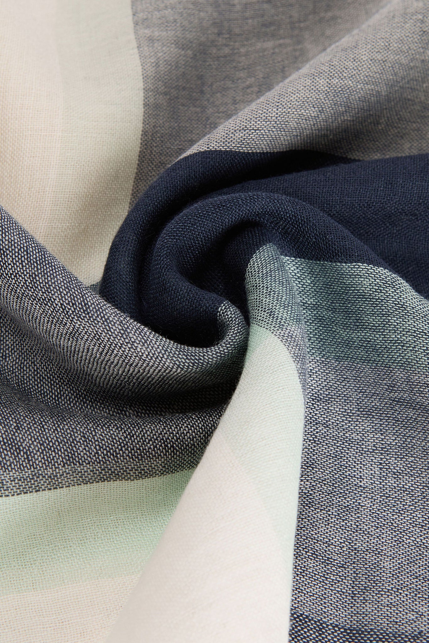 Maisy Tartan Scarf Navy/Mint Tartan