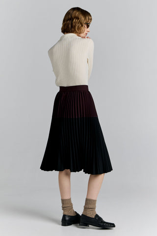 Tranquility Skirt Black/Plum