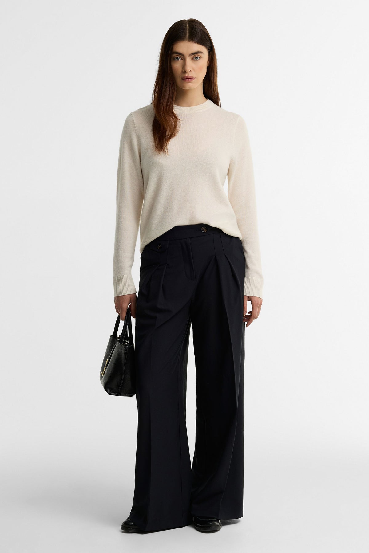 Penwood Cashmere Knitted Jumper Ecru