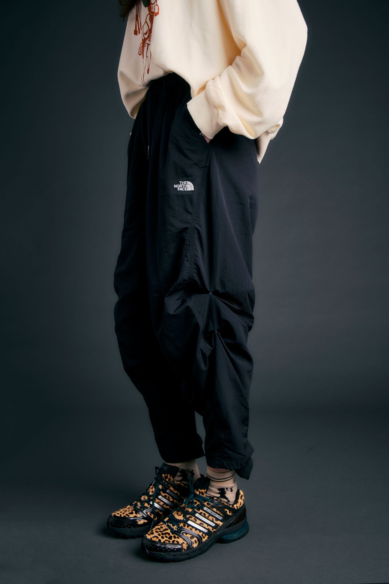 Buttoned Wide Casual Pants Black