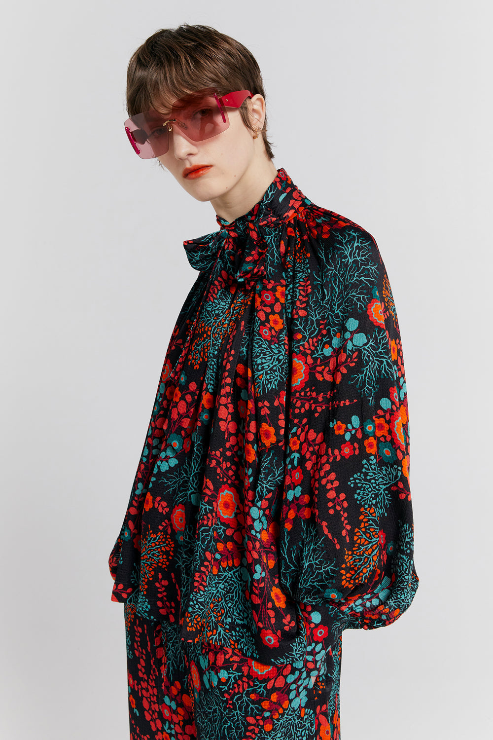 Meadow Bow Top Black Multi