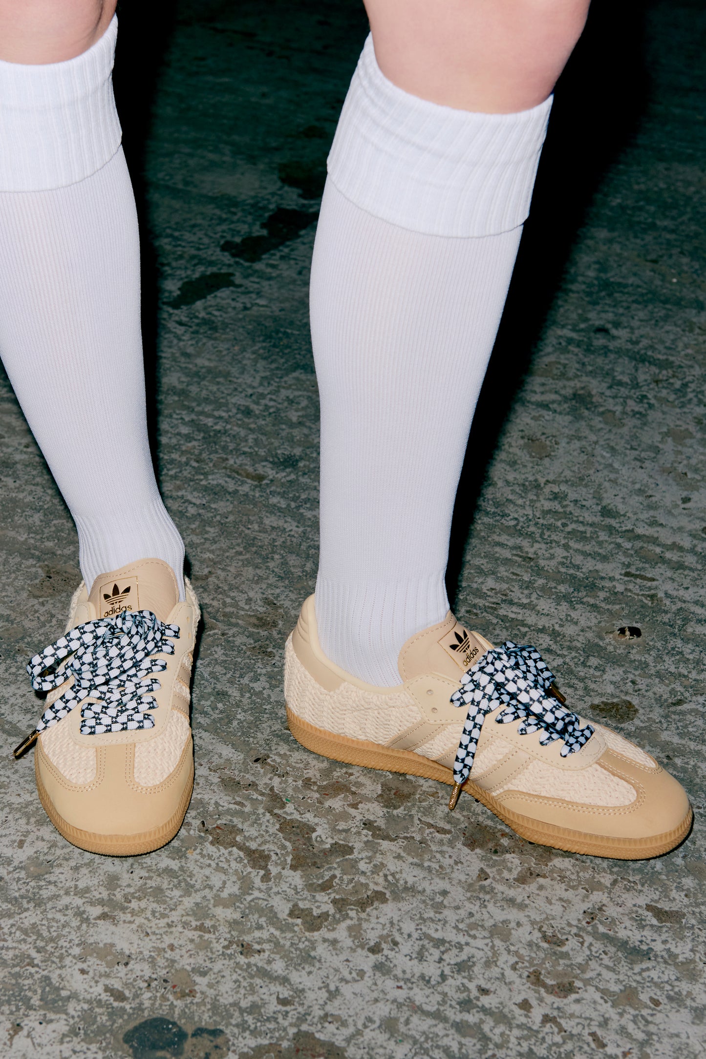 Monogram Shoelaces Black/White
