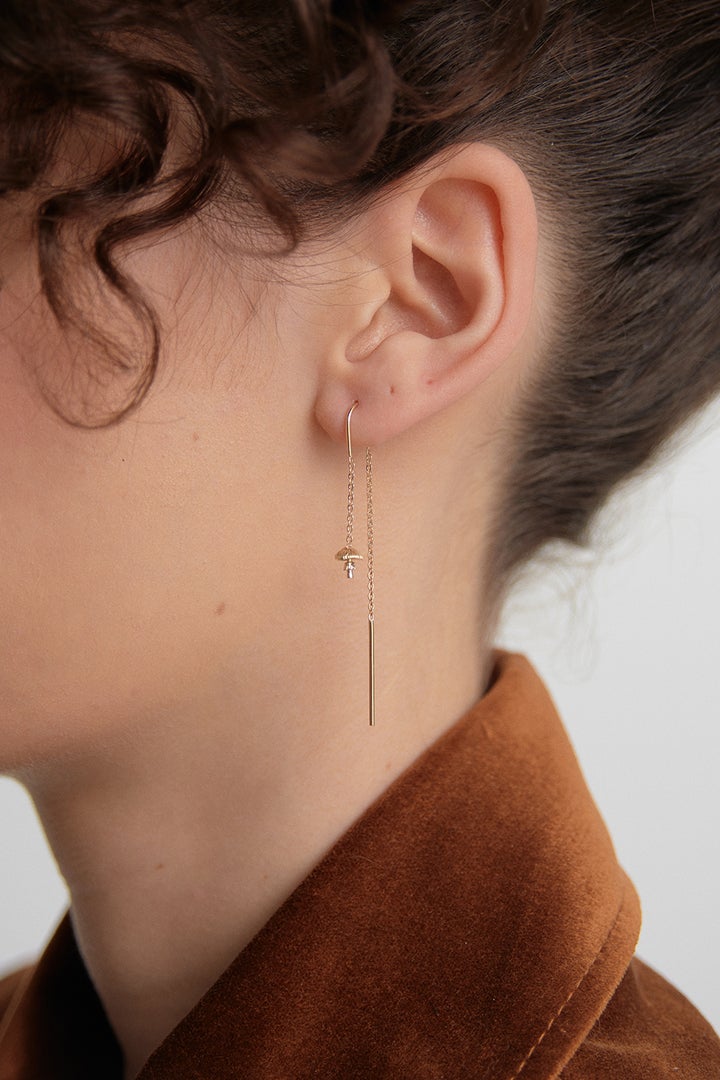 Mushroom Thread Earrings Gold
