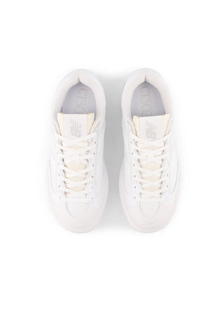 CT302 White