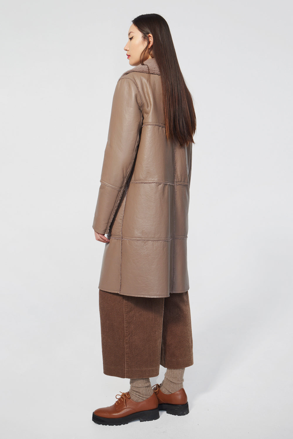 Obsidian Coat Taupe