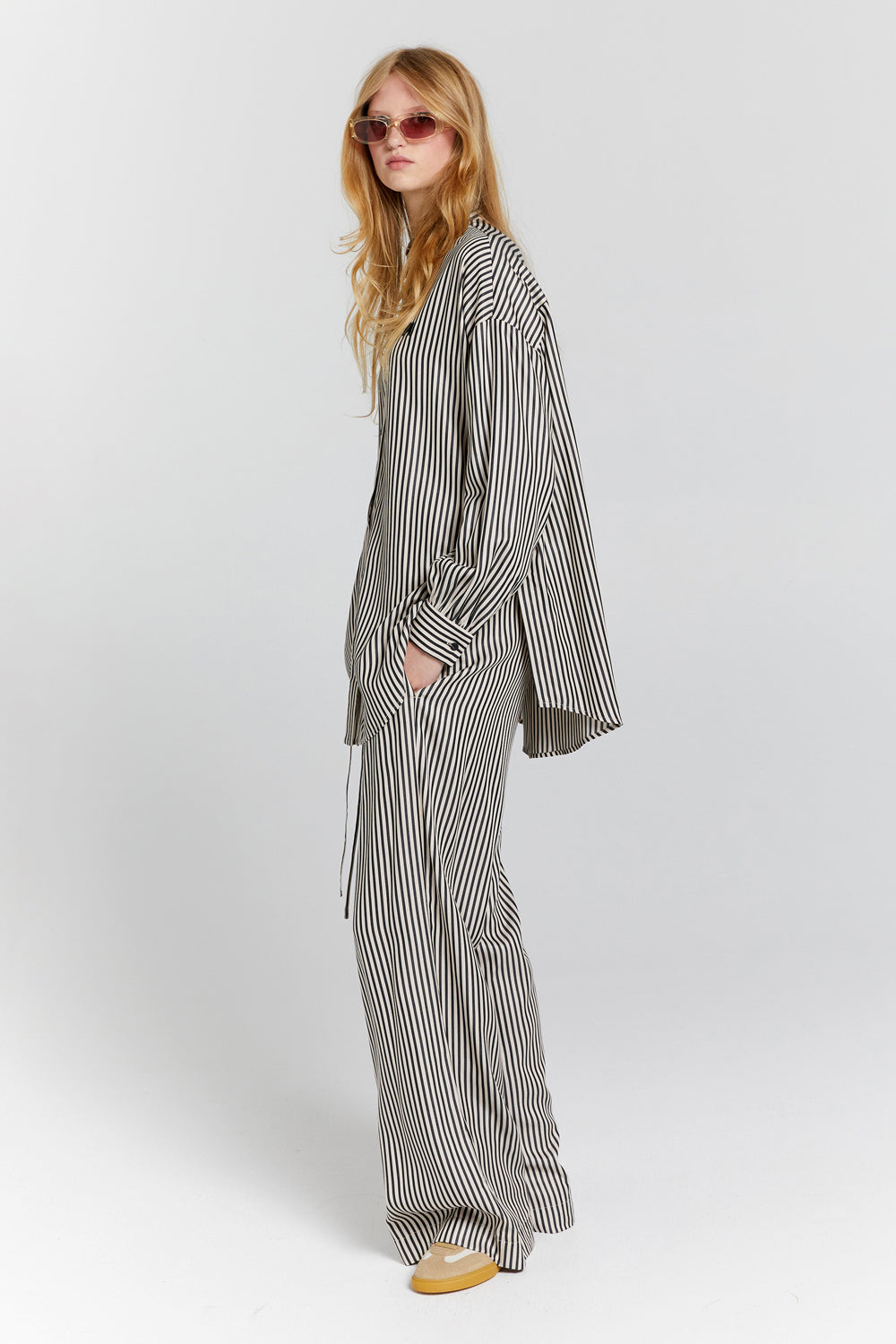 Oversized Walker Shirt Black Stripe