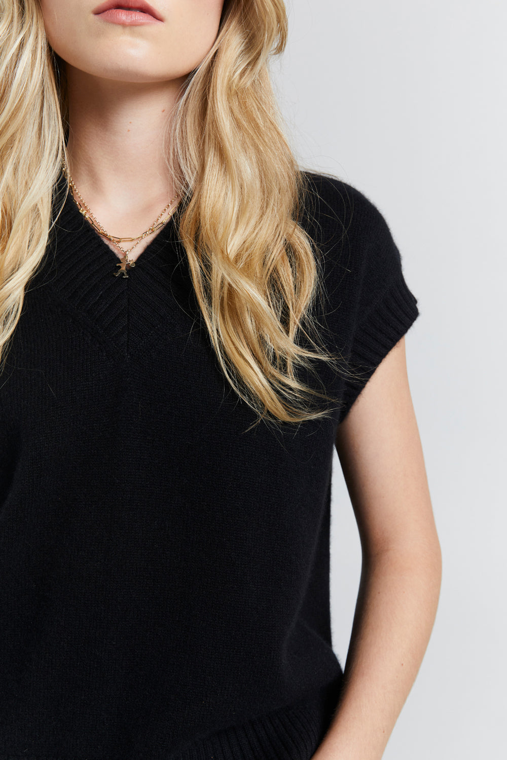 Robyn Cashmere Vest Black