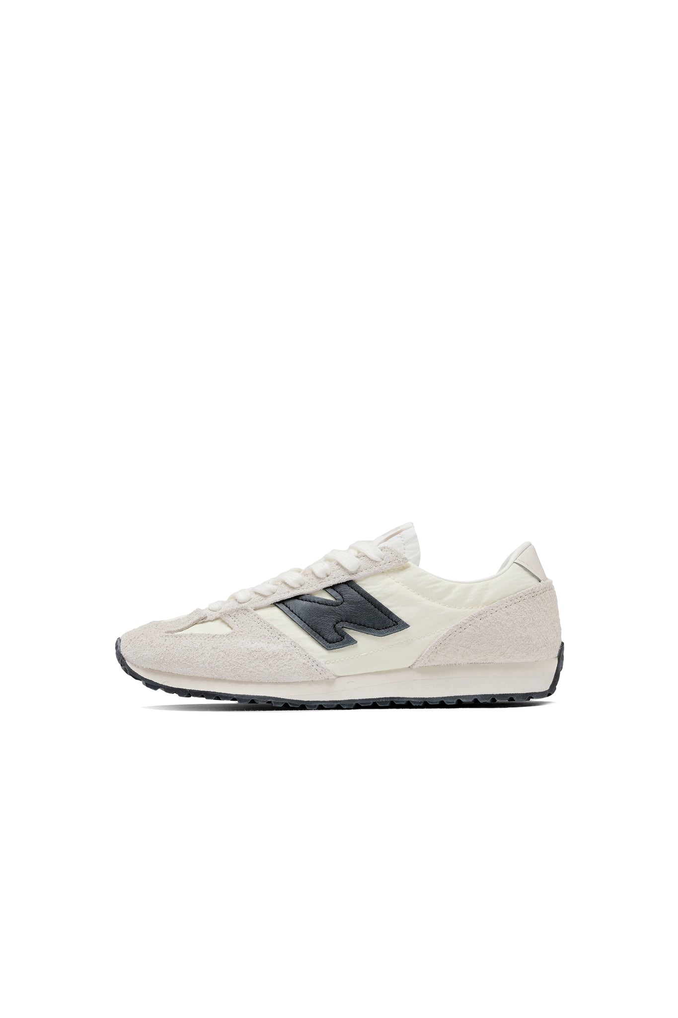 471 Linen/Angora/Black
