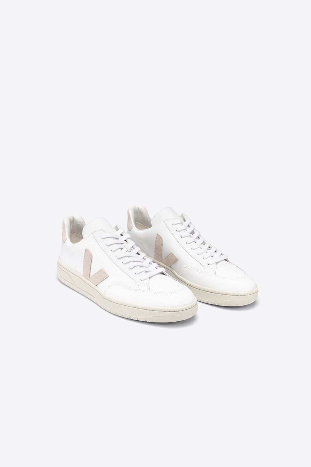V-12 Extra White/Sable