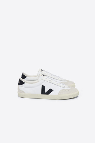 Volley White/Black
