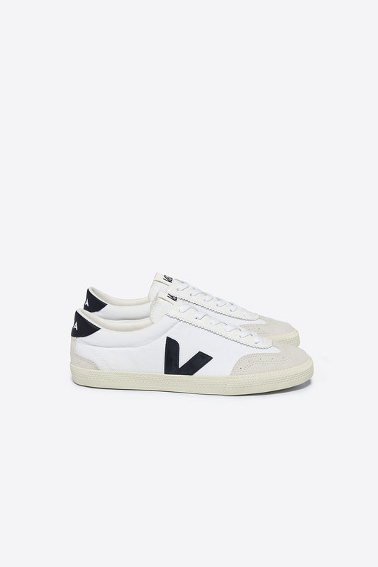 Volley White/Black