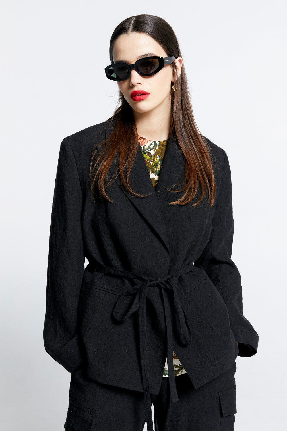 Wilderland Tie Jacket Black