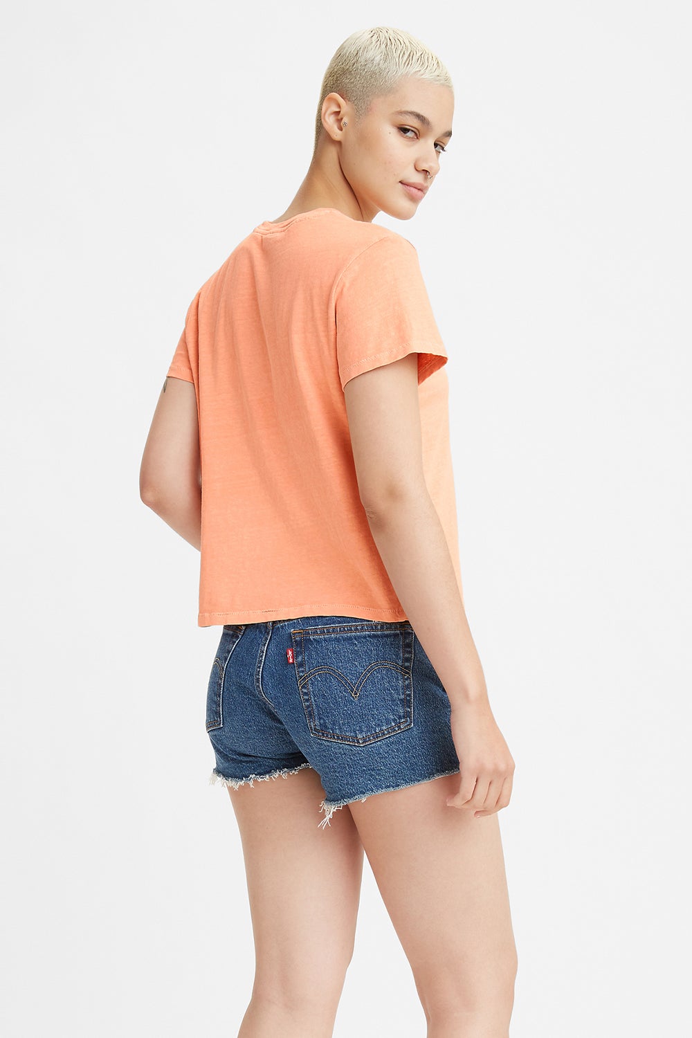 Levi's Fresh Classic Fit Tee Natural Dye Desaturated Pink